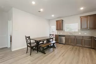 1989 Hope Tinley Ct, Lewisville, TX 75077 - Photo 9