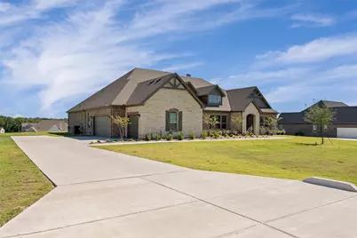 813 Valley Ridge Road, Van Alstyne, TX 75495 - Photo 3