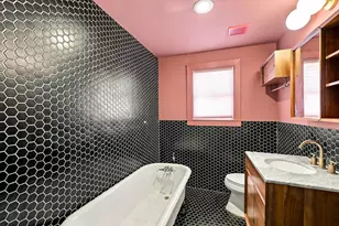 305 E 6th St, Dallas, TX 75203 - Photo 15