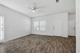 2333 N Hickory St, Sherman, TX 75092 - Photo 5
