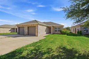 2333 N Hickory St, Sherman, TX 75092 - Photo 1