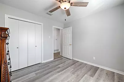 2909 Lee Park Drive, Irving, TX 75062 - Photo 13