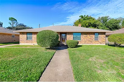 2909 Lee Park Drive, Irving, TX 75062 - Photo 1