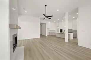 2608 Alyssa St, Burleson, TX 76028 - Photo 11