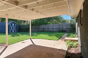 2960 Amber Ln, Farmers Branch, TX 75234 - Photo 19