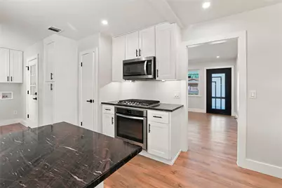2960 Amber Lane, Farmers Branch, TX 75234 - Photo 7