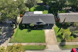 2960 Amber Ln, Farmers Branch, TX 75234 - Photo 17