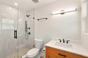 2960 Amber Ln, Farmers Branch, TX 75234 - Photo 13