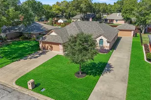7713 Buck St, North Richland Hills, TX 76182 - Photo 3