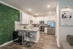 5632 Shore Point Trl, Fort Worth, TX 76119 - Photo 5