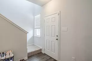 5632 Shore Point Trl, Fort Worth, TX 76119 - Photo 9
