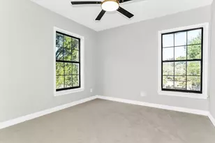 4601 Meadowbrook Dr, Fort Worth, TX 76103 - Photo 25