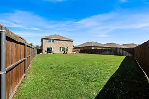 420 Gypsum Ln, Glenn Heights, TX 75154 - Photo 29