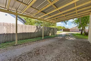 209 E Allen Ave, Godley, TX 76044 - Photo 27