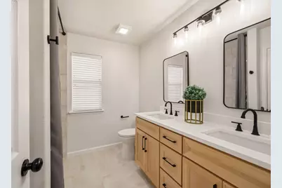 7833 Harvest Hill Road, North Richland Hills, TX 76182 - Photo 31