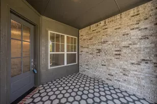 305 Sunset Ln, Fort Worth, TX 76114 - Photo 3