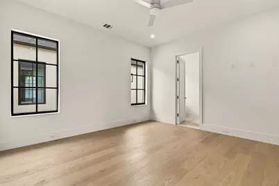 5122 Elsby Avenue, Dallas, TX 75209 - Photo 35