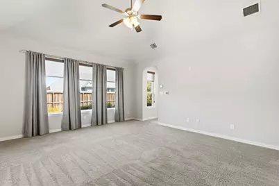 1839 Legendary Reef Way, Saint Paul, TX 75098 - Photo 13