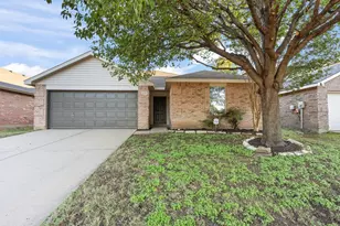 1128 Boxwood Dr, Crowley, TX 76036 - Photo 1