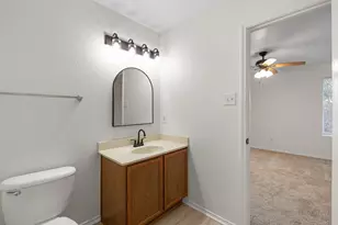 1128 Boxwood Dr, Crowley, TX 76036 - Photo 23