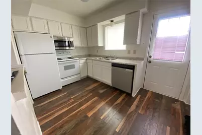 2802 Wimbledon Court #B, Garland, TX 75041 - Photo 3