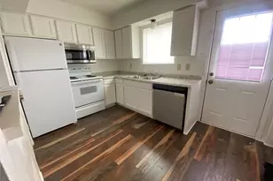 2802 Wimbledon Ct, Garland, TX 75041 - Photo 3
