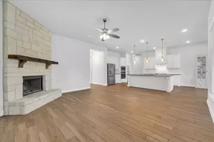 1410 Quincy Dr, Mansfield, TX 76063 - Photo 7