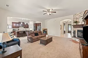 438 Salt Cedar Dr, Midlothian, TX 76065 - Photo 9