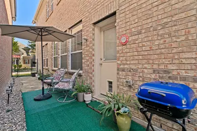 218 Buckingham Avenue, Euless, TX 76040 - Photo 21