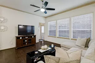 218 Buckingham Ave, Euless, TX 76040 - Photo 7