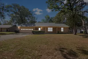 3619 Leaning Oaks, Flint, TX 75962 - Photo 1