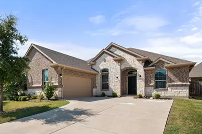 3636 Wintergreen Street, Grand Prairie, TX 76065 - Photo 1