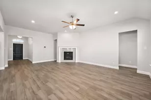 3636 Wintergreen St, Grand Prairie, TX 76065 - Photo 11