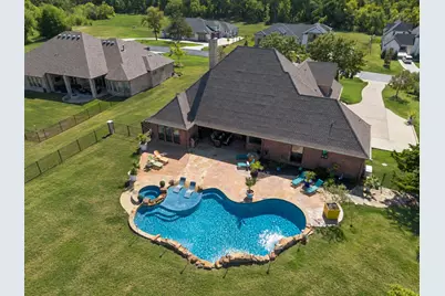 4613 Lake Breeze Drive, McKinney, TX 75071 - Photo 3