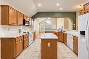 4625 Marguerite Ln, Fort Worth, TX 76123 - Photo 5