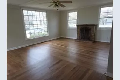 2505 Earl Lane, Fort Worth, TX 76107 - Photo 5