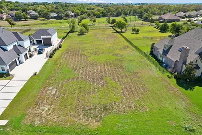 1103 Estate Drive, Ennis, TX 75119 - Photo 1