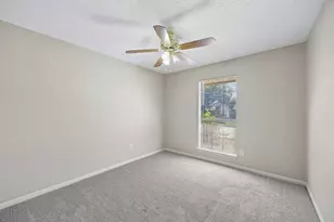 1721 Paxton Dr, Carrollton, TX 75007 - Photo 11