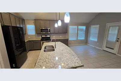2516 Linwood Drive, Mansfield, TX 76084 - Photo 3