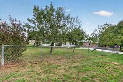 324 Pearson Lane, Azle, TX 76020 - Photo 3