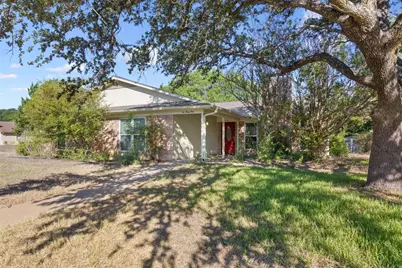 231 Del Rio Drive, Hewitt, TX 76643 - Photo 3
