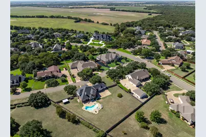 1021 Cascade Trail, McGregor, TX 76657 - Photo 39
