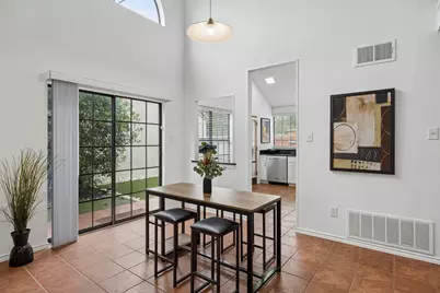 623 Rancho Circle, Irving, TX 75063 - Photo 11