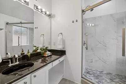 623 Rancho Circle, Irving, TX 75063 - Photo 19