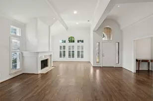 7338 Lane Park Dr, Dallas, TX 75225 - Photo 3