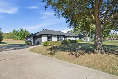 316 Oak Valley Drive, Colleyville, TX 76034 - Photo 3