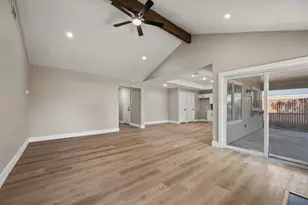 7512 Clover Ln, Watauga, TX 76148 - Photo 7