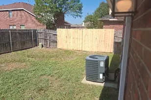 7310 Fossil Lake Dr, Arlington, TX 76002 - Photo 19