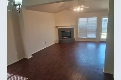 7310 Fossil Lake Drive, Arlington, TX 76002 - Photo 3