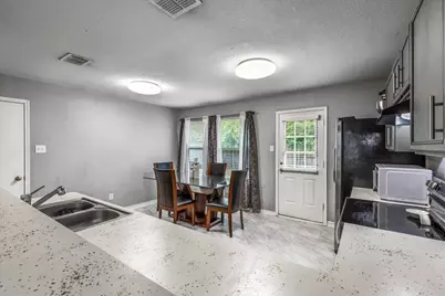 8610 Mountain Bluff, Dallas, TX 75227 - Photo 3